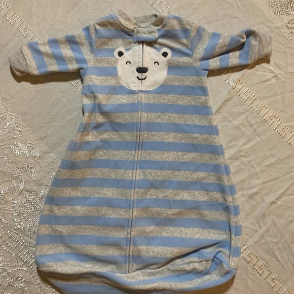 CARTER'S Other - Carters Small Sleep suit